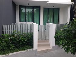 sky-green photo thumbnail #8